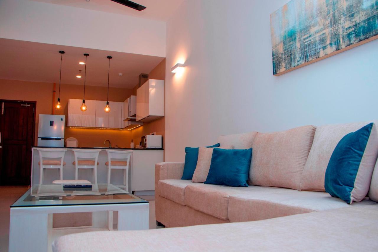 Hasara Oceanfront Apartments Galle Buitenkant foto