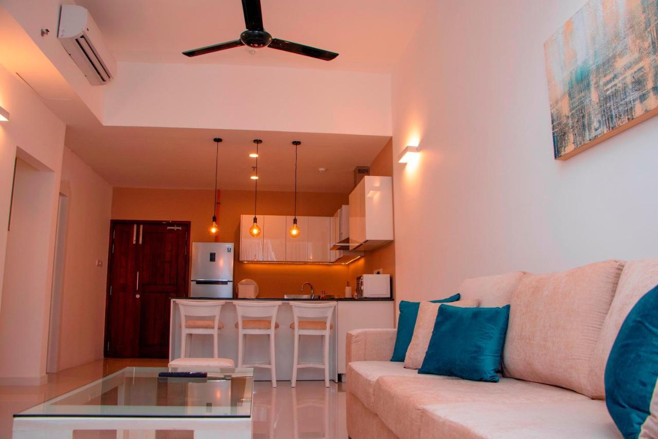 Hasara Oceanfront Apartments Galle Buitenkant foto