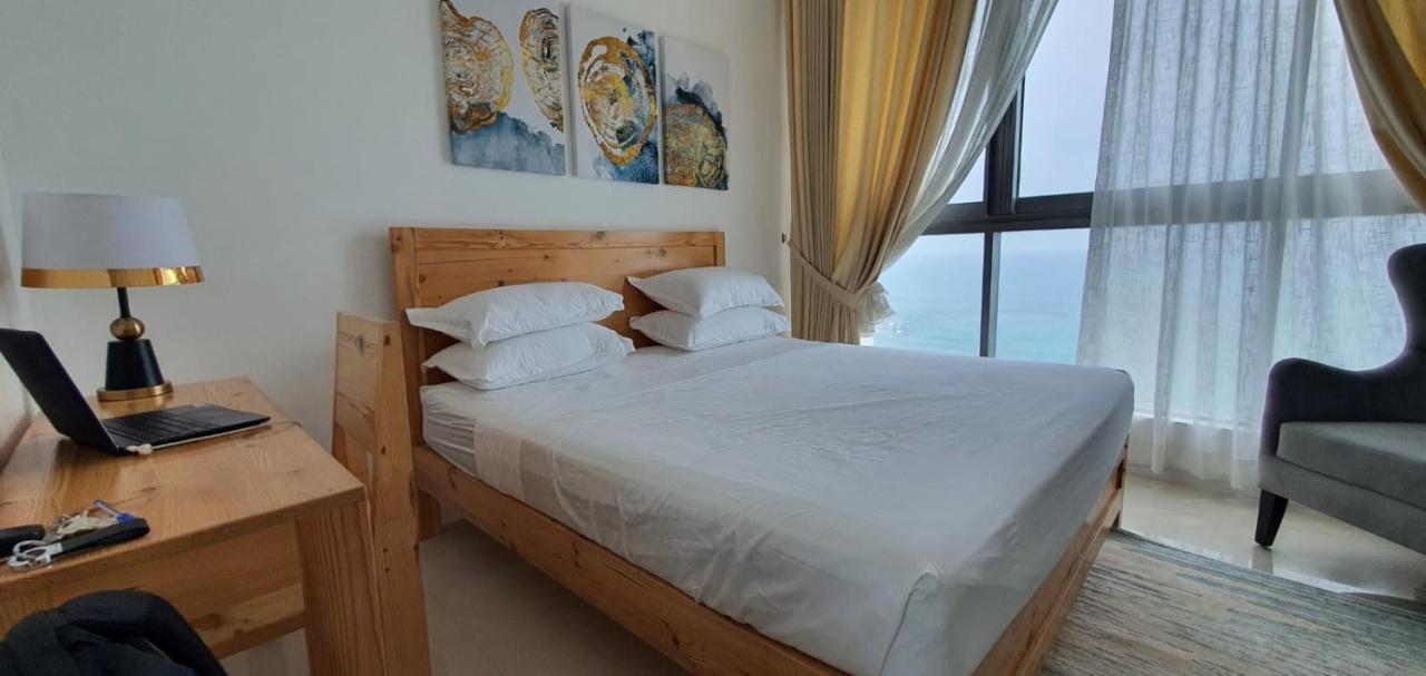 Hasara Oceanfront Apartments Galle Buitenkant foto