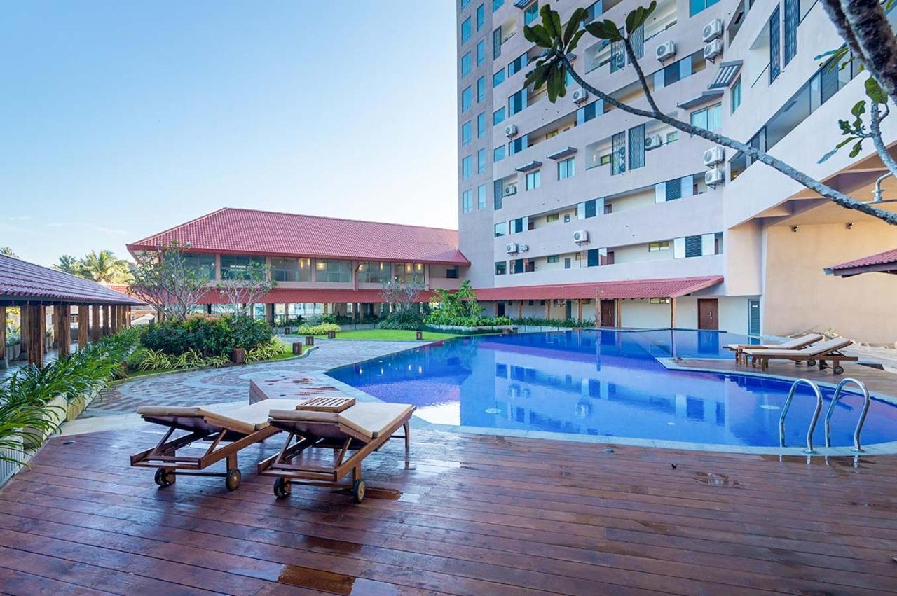 Hasara Oceanfront Apartments Galle Buitenkant foto