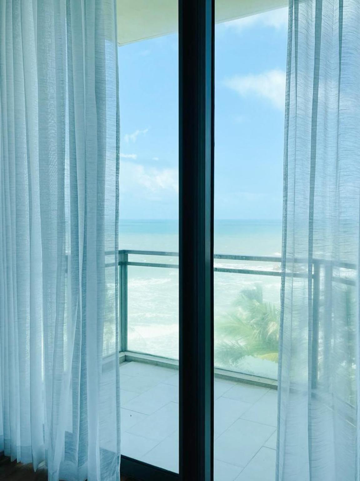 Hasara Oceanfront Apartments Galle Buitenkant foto