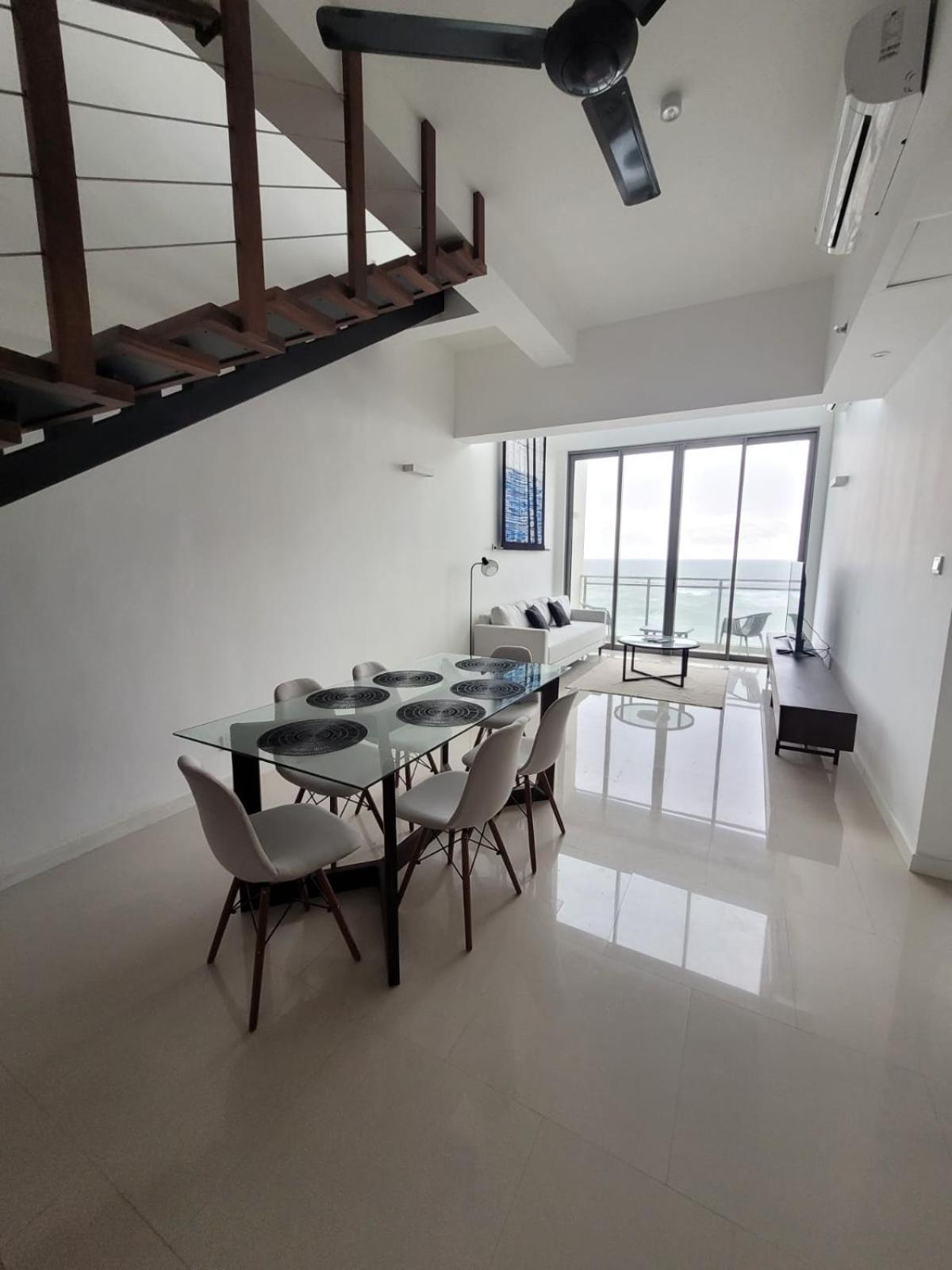 Hasara Oceanfront Apartments Galle Buitenkant foto